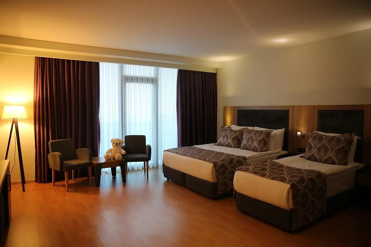 Euphoria Apartments Batumi 0*,