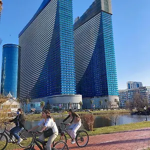  Апартаменты Twins Tower Orbi